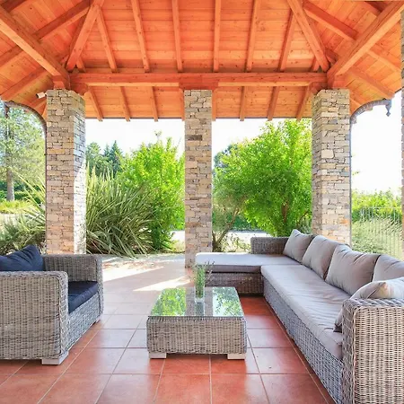 Il Grotto וילה ורבאניה