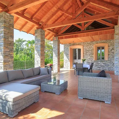 וילה Il Grotto *