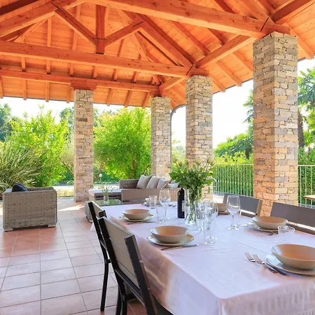 Il Grotto ורבאניה