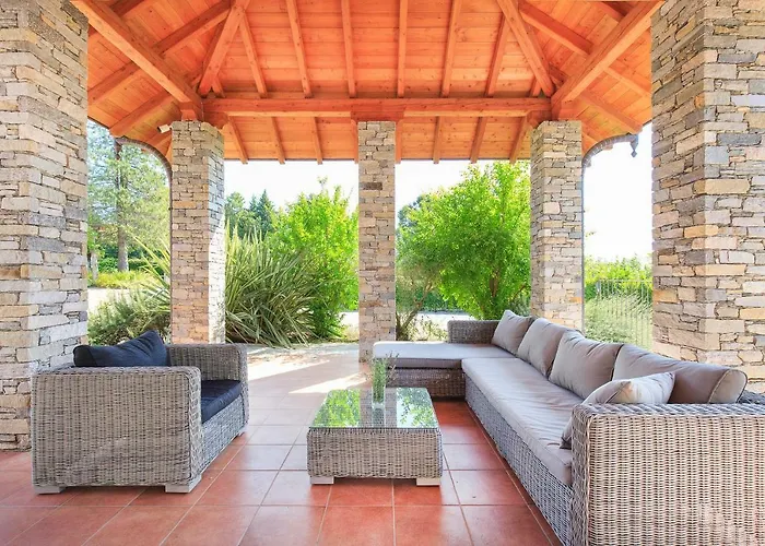 Il Grotto 빌라 베르바니아